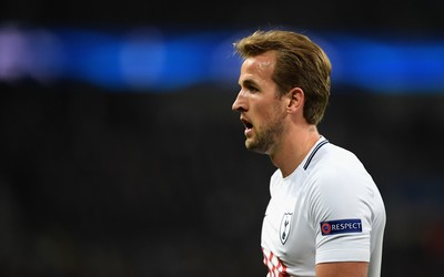 龙珠电竞-劳塔罗抢点头球破网